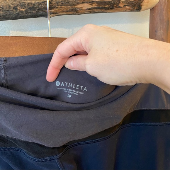 Athleta Elevation 7/8 Tight Powervita Petite Large - Picture 3 of 7